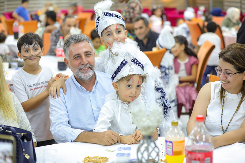 Bayraklı’da sünnet şöleni